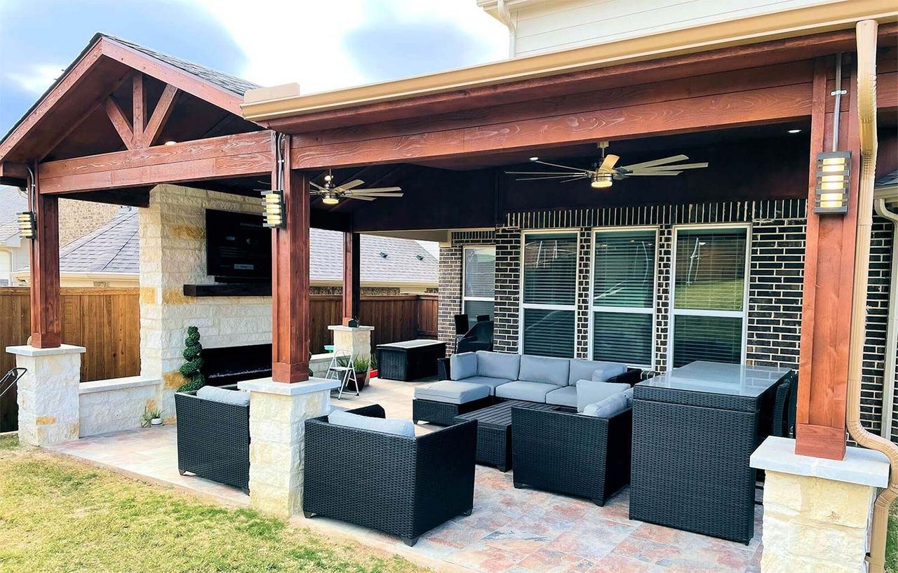 Outdoor living area built by Dynamo Home Improvements